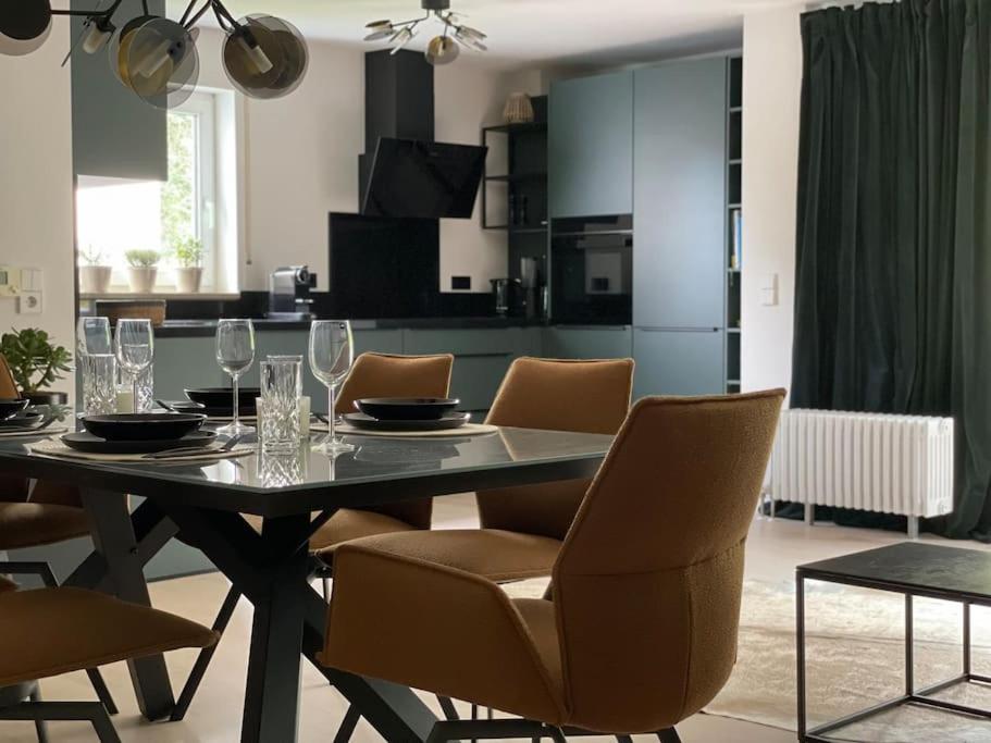 Grafschafft Angenehmes Wohnen - Ferienwohnung Mit 2 Schlafzimmern Pirna Esterno foto
